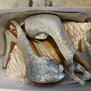 Aldo BRAND NEW NEVER WORN size 7